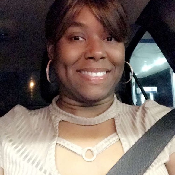 Meet your Posher, Markeisha - Picture 1 of 1